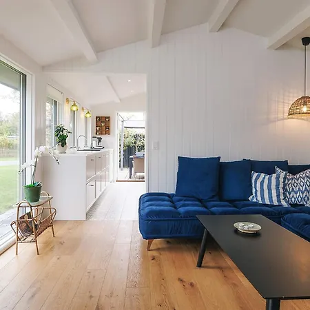 6 Person In Karrebæksminde